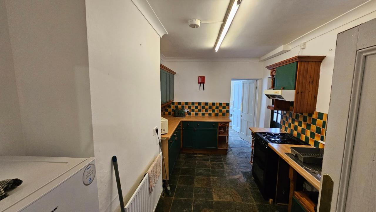 בוסטון Sherwood Terrace 3 Bedroom 1 Double Bed 4 Single Beds Entire Property Contractors Welcome מראה חיצוני תמונה